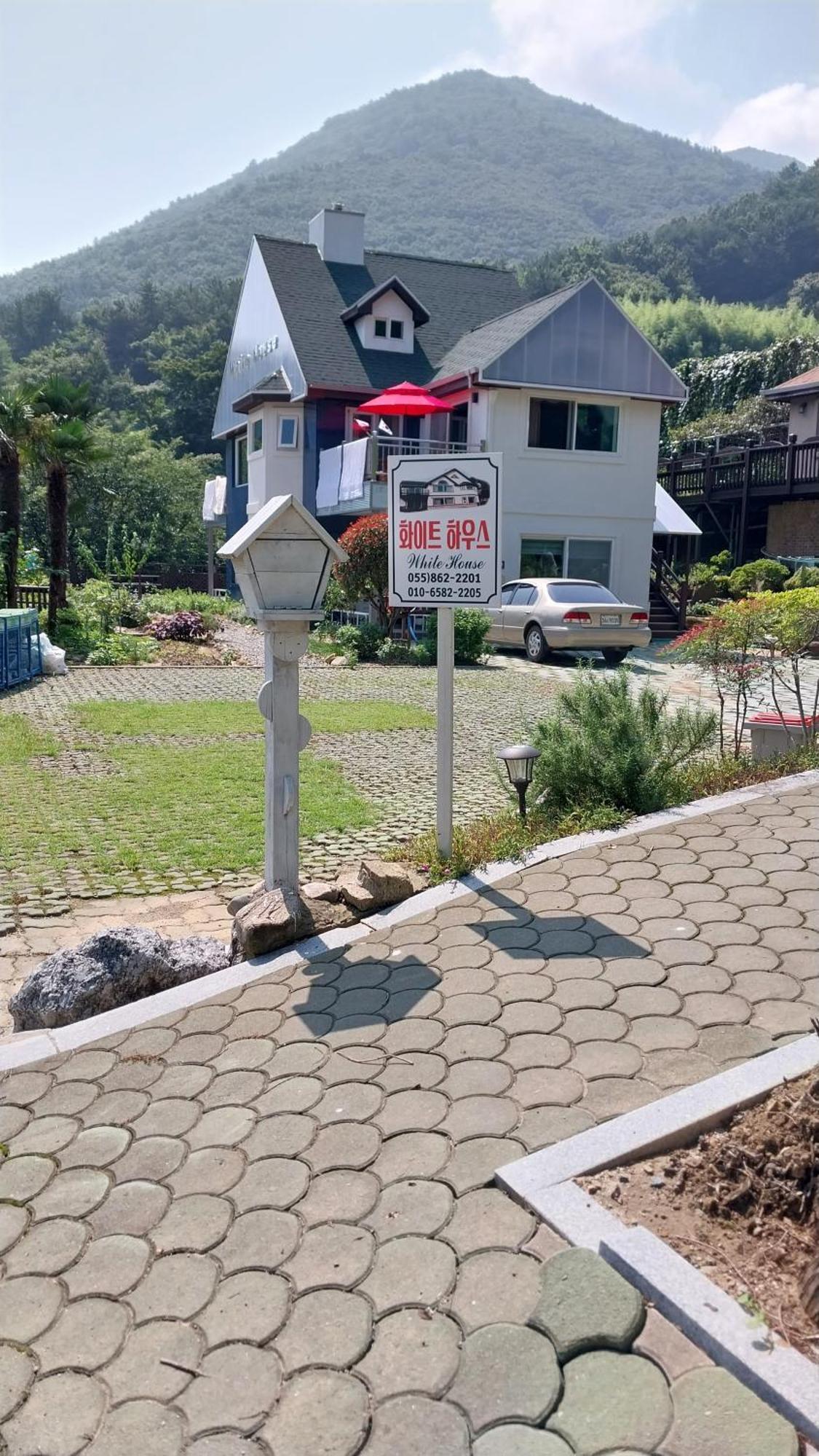 White House Hotel Namhae Exterior photo