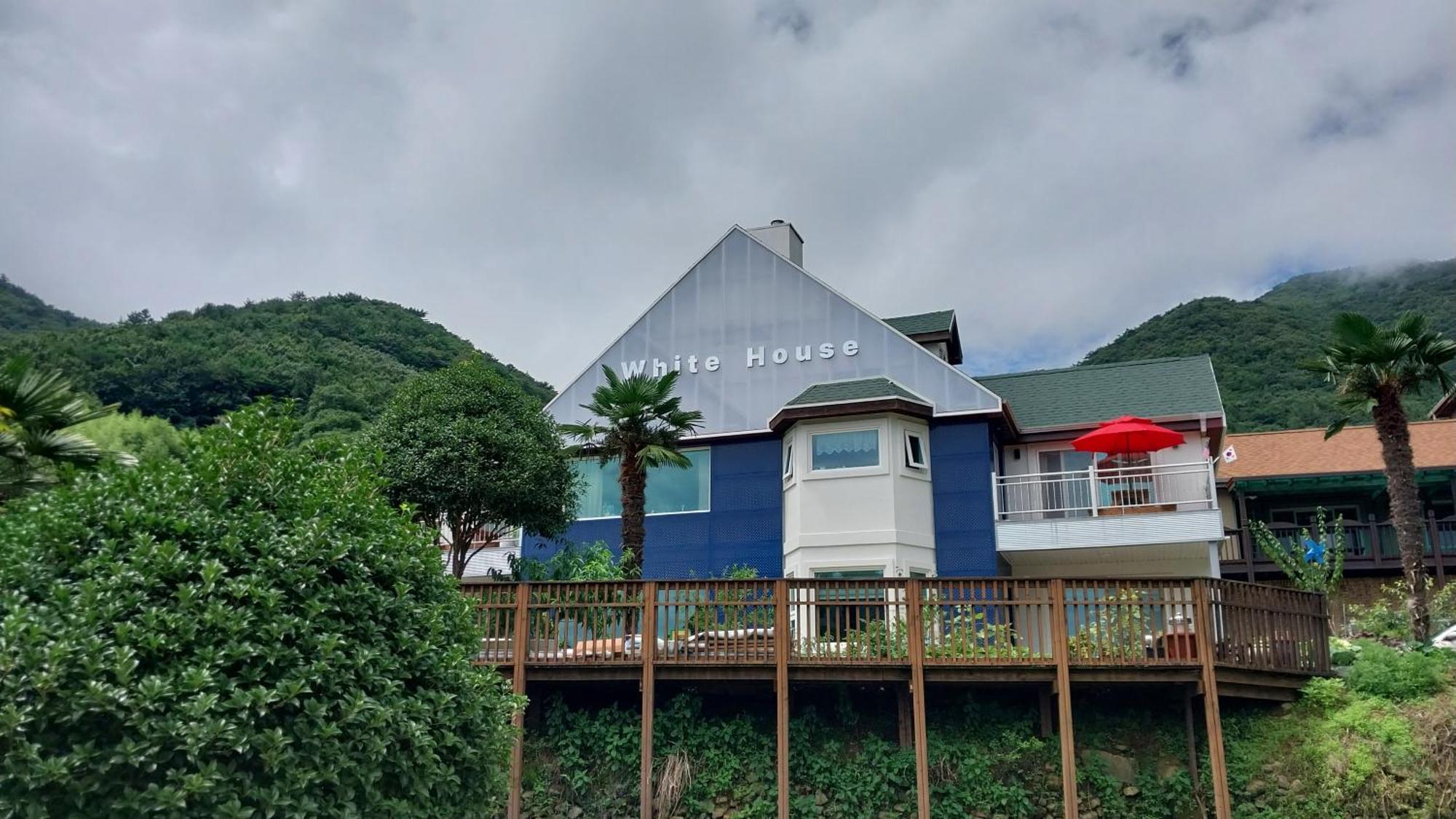 White House Hotel Namhae Exterior photo