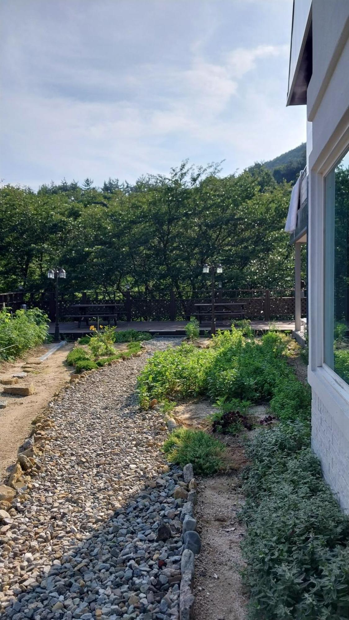 White House Hotel Namhae Exterior photo
