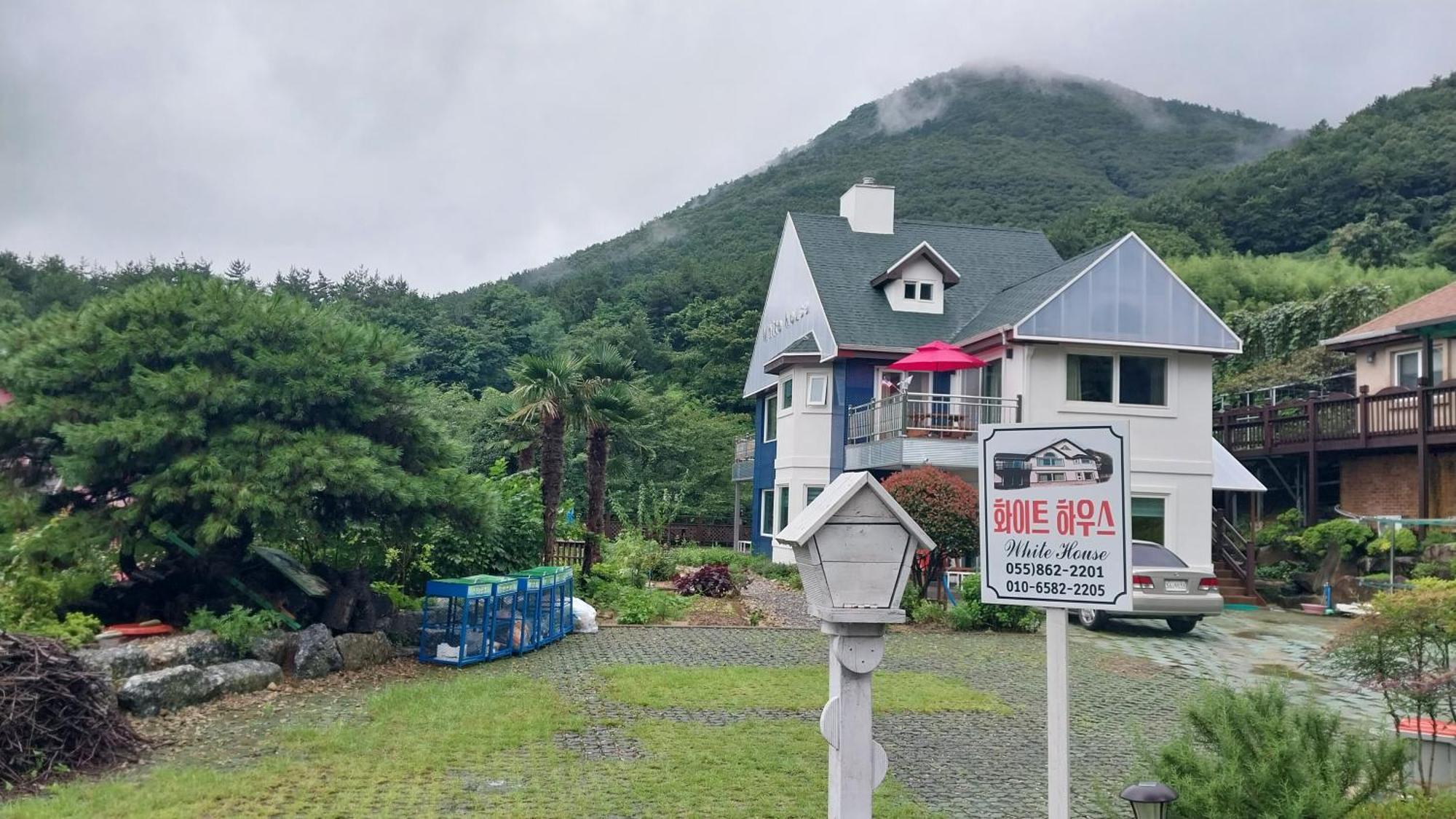 White House Hotel Namhae Exterior photo